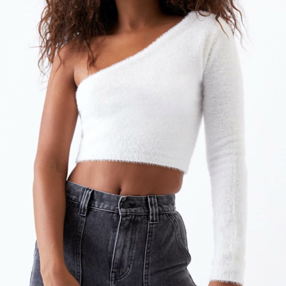 Kendall & Kylie Long Sleeve Cozy One Shoulder Sweater